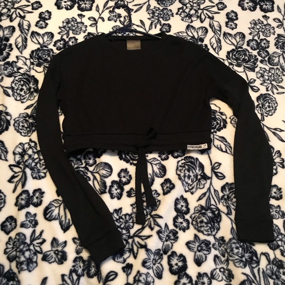 Women’s “ GymShark” Cropped Soft Athletic Top.💕 - Picture 2 of 4